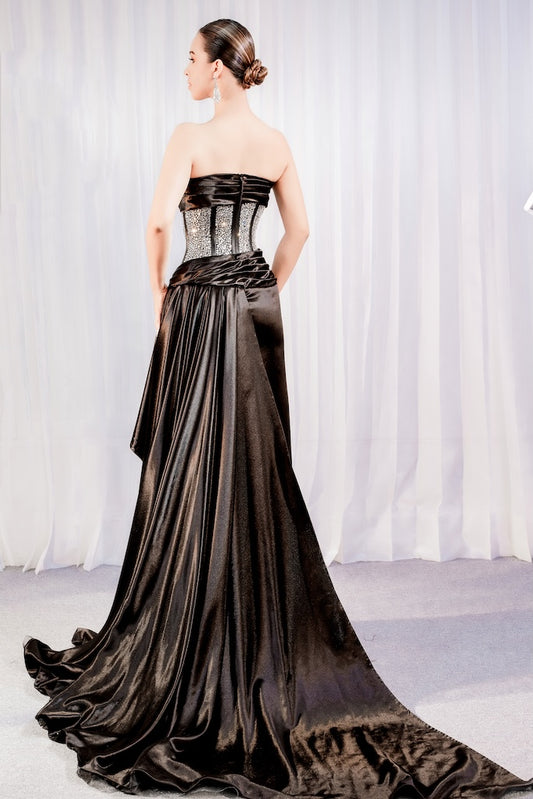 Vestido negro corset